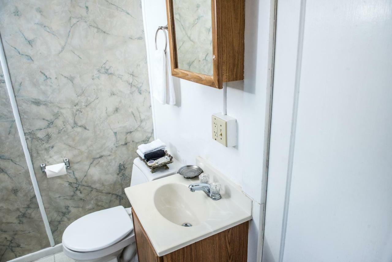 ביסבי Jonquil Motel מראה חיצוני תמונה